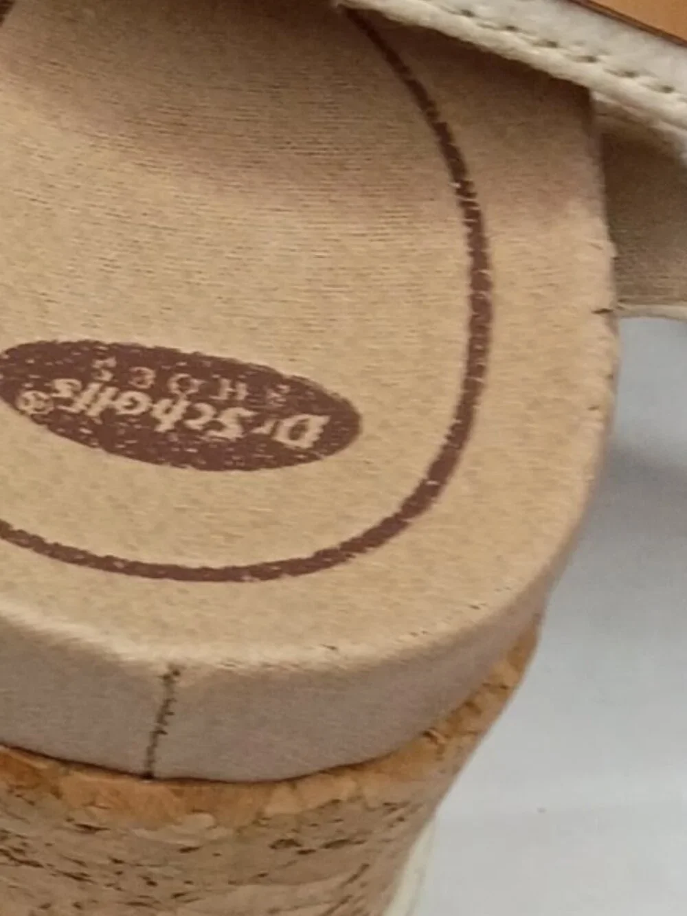Dr. Scholl’s Beaming Beige Cork Wedge Sandals Women’s Size 6M